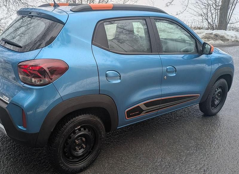 Gebraucht Dacia Spring Comfort Plus 33 kW (45 PS) 2021 Blau Kleinwagen