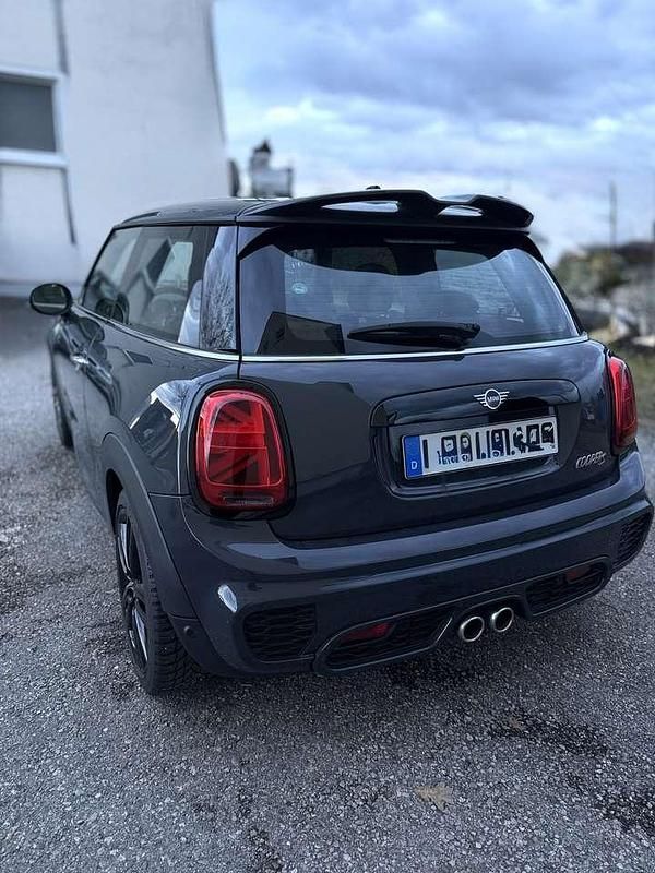 Gebraucht Mini John Cooper Works 192 PS (141 kW) 2019 Kleinwagen