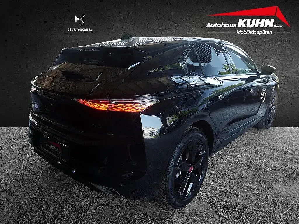Gebraucht DS Automobiles DS4 Performance Line Plus 131 PS (96 kW) 2023 Perla nera schwarz SUV