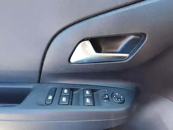 Gebraucht Opel Corsa S 75 PS (55 kW) 2024 Voltaik blau (metallic) Kleinwagen