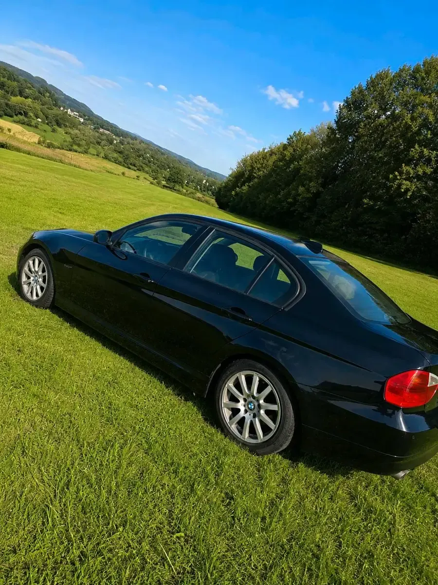 Gebraucht BMW 320 220 PS (161 kW) 2006 Schwarz Limousine