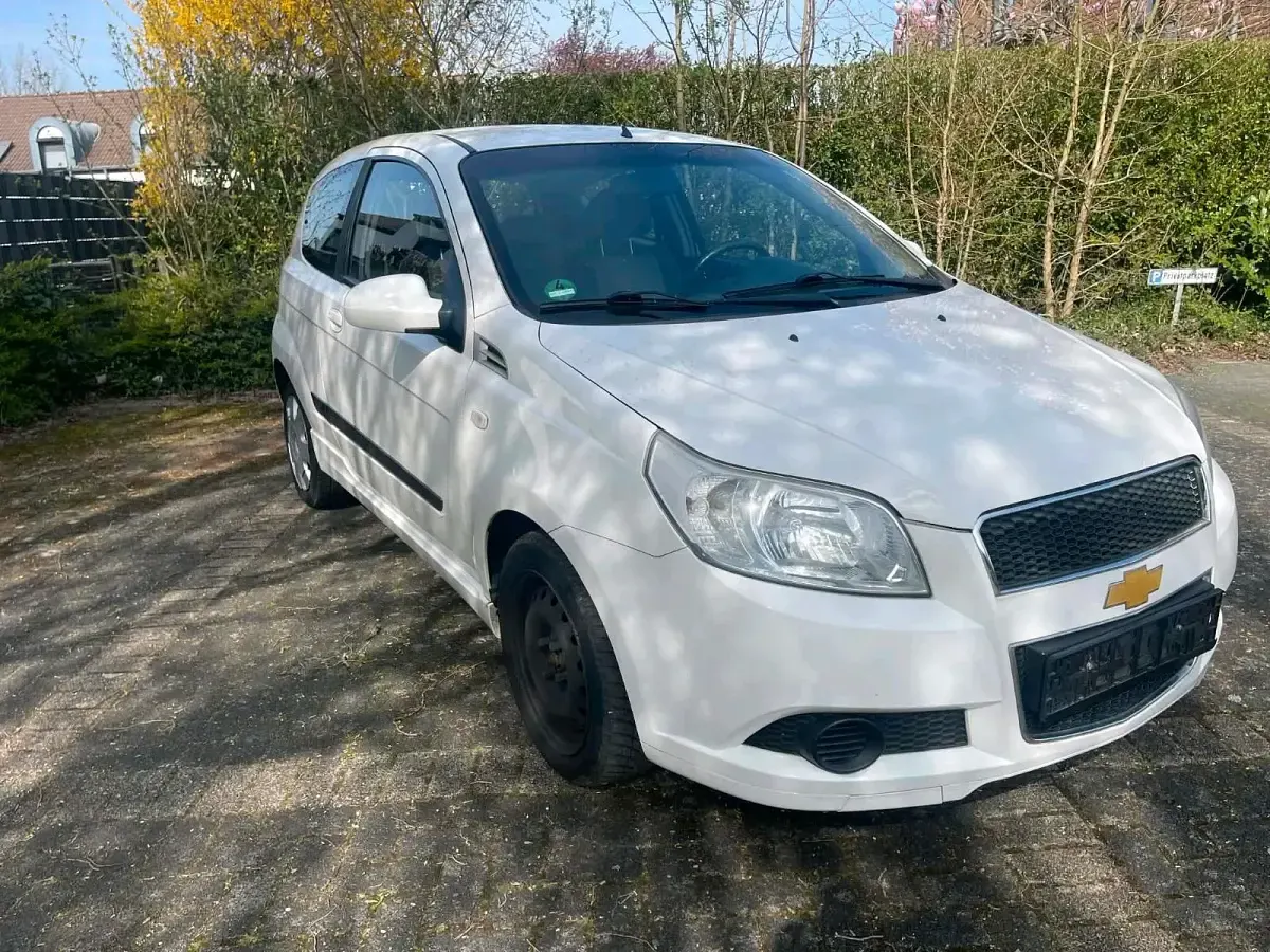 Używany Chevrolet Aveo 86 KM (63 kW) 2009 Biały Hatchback