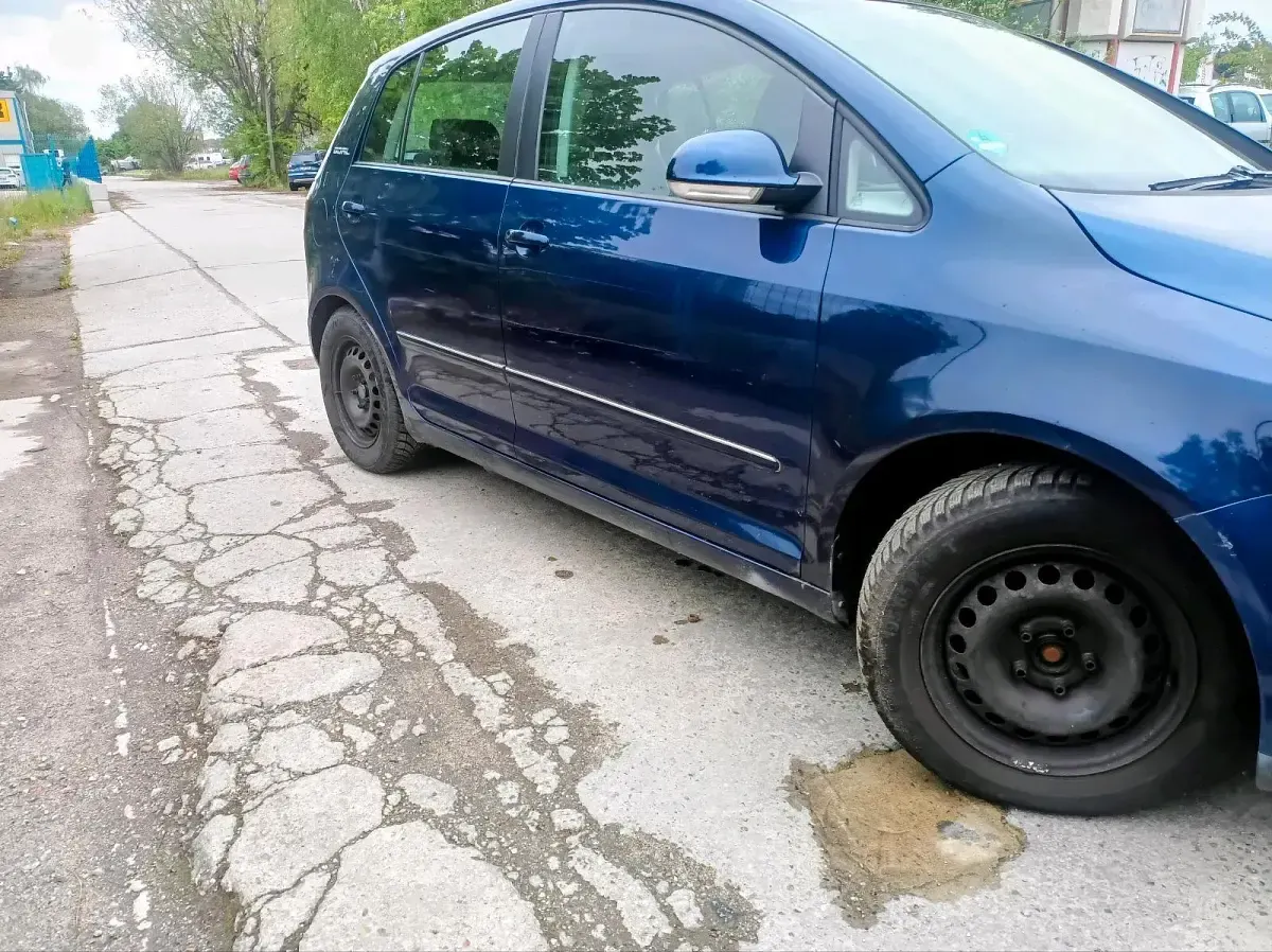 Gebraucht VW Golf IV 105 PS (77 kW) 2006 Blau Limousine