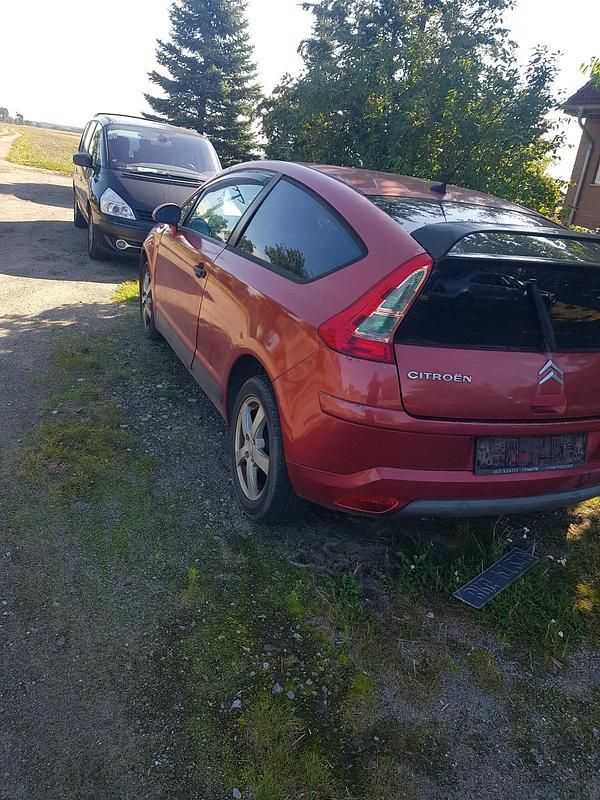 Rot Gebraucht 2005 Citroën C4 Coupé | 600 € (Superpreis) - Bild 1/4