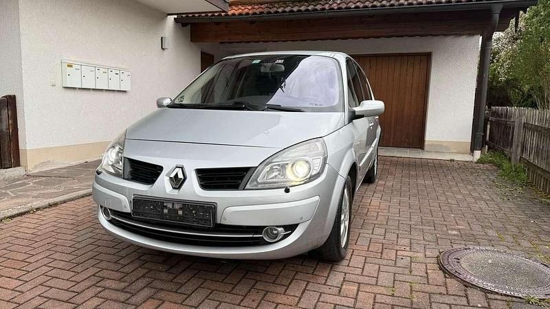 Grau Gebraucht 2007 Renault Scénic II Exception Van / Kleinbus | 5.555 € - Bild 1/4