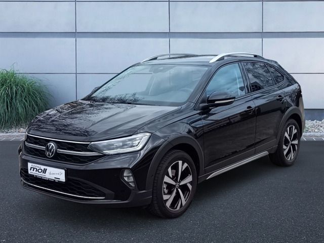 Deep black perleffekt Gebraucht 2024 VW Taigo Style SUV | 29.290 € (Etwas zu teuer) - Bild 1/4