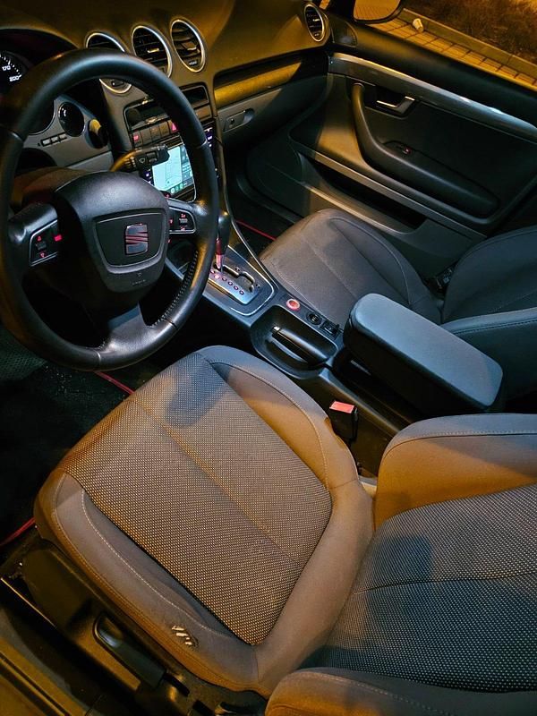 Gebraucht Seat Exeo 140 PS (102 kW) 2011 Grau Kombi