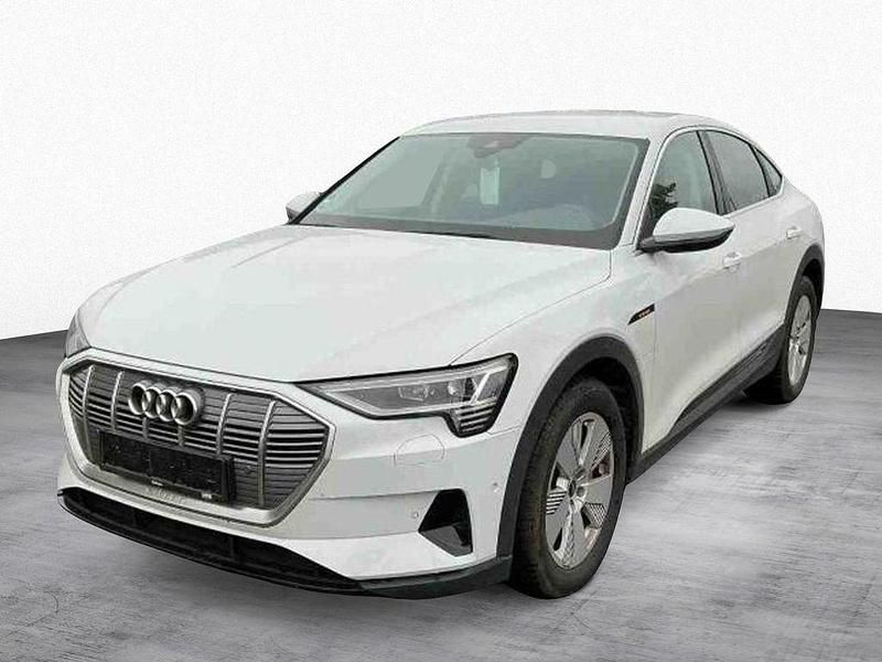 Gebraucht Audi e-tron Sportback Comfort 230 kW (313 PS) 2022 Weiß SUV