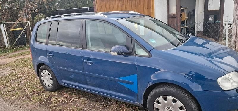 Gebraucht VW Touran 140 PS (102 kW) 2003 Blau Van / Kleinbus
