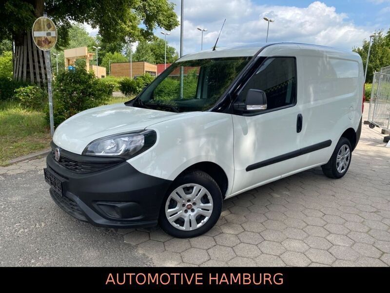 Weiß Gebraucht 2020 Fiat Doblò Van / Kleinbus | 8.990 € (Guter Preis) - Bild 1/4