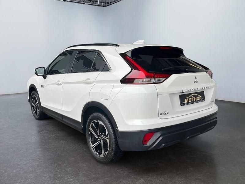 Gebraucht Mitsubishi Eclipse Cross Basis 188 PS (138 kW) 2022 Andenweiss (s) SUV