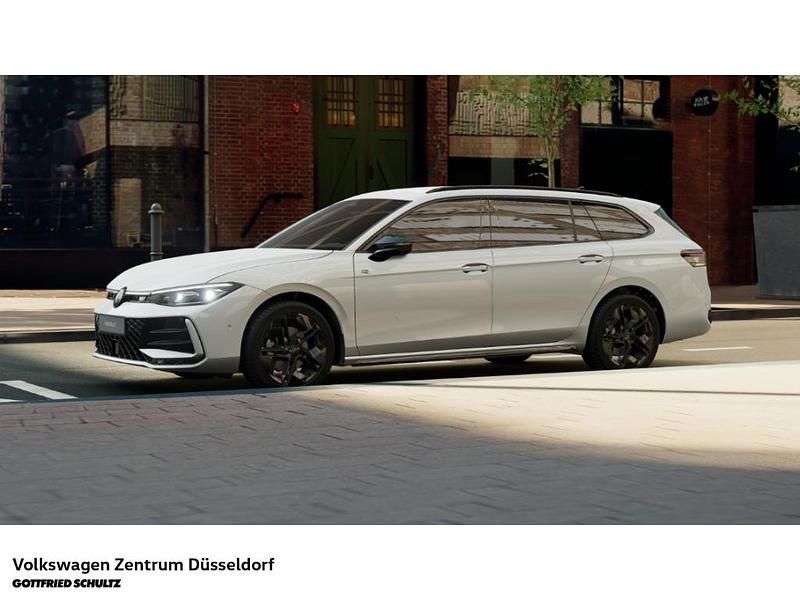 Neu VW Passat IQ Drive 150 PS (110 kW) 2025 Pure white Kombi
