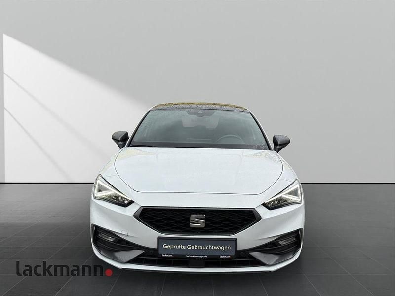 Gebraucht Seat Leon Beats 150 PS (110 kW) 2021 Weiss Limousine