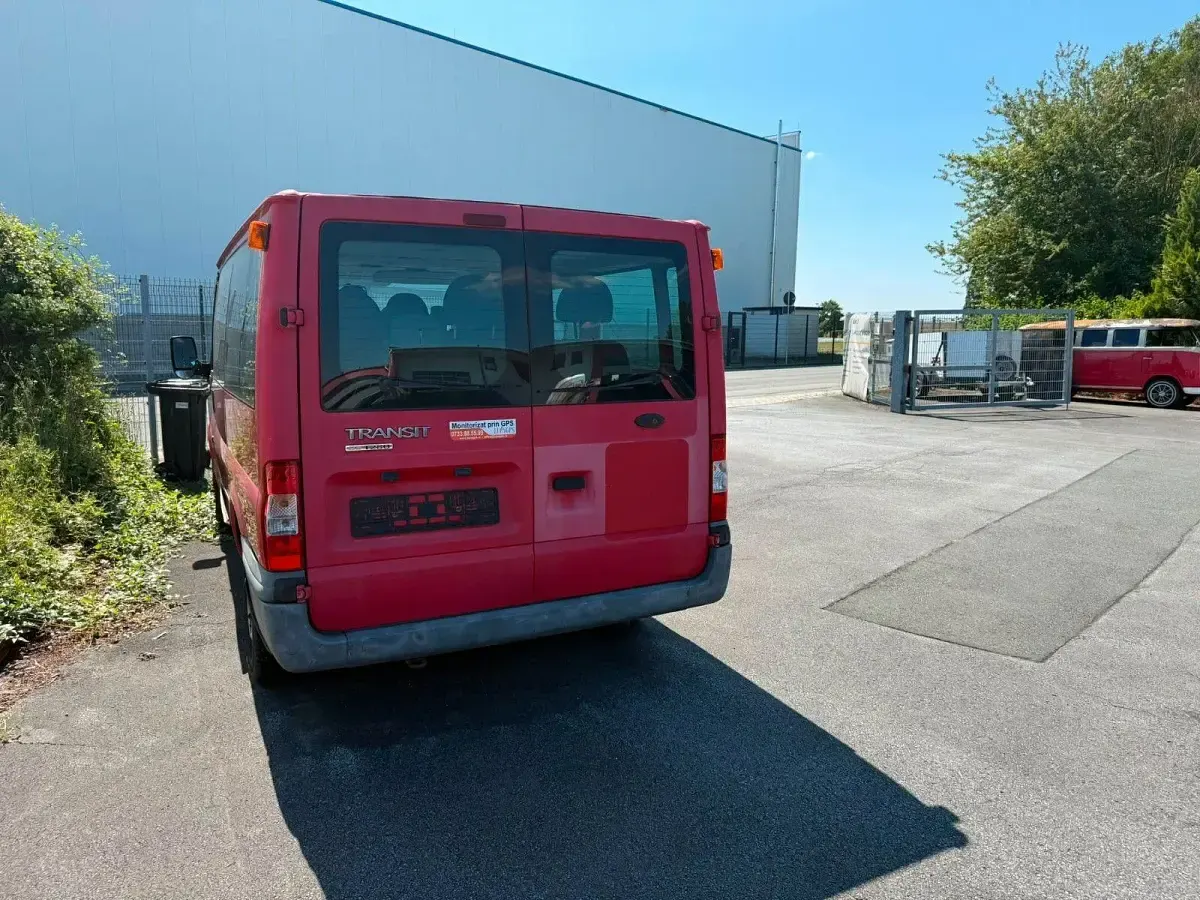 Gebraucht Ford Transit 86 PS (63 kW) 2011 Rot Van