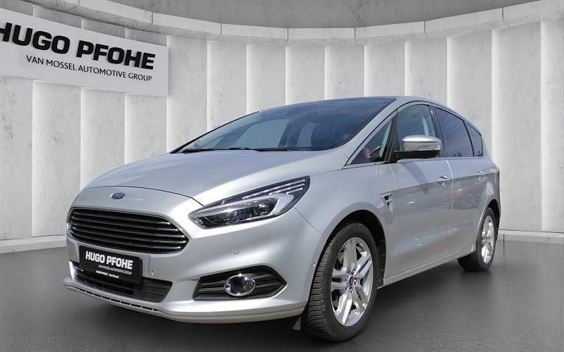 Gebraucht Ford S-MAX Titanium 150 PS (110 kW) 2018 Polar silber metallic Van / Kleinbus