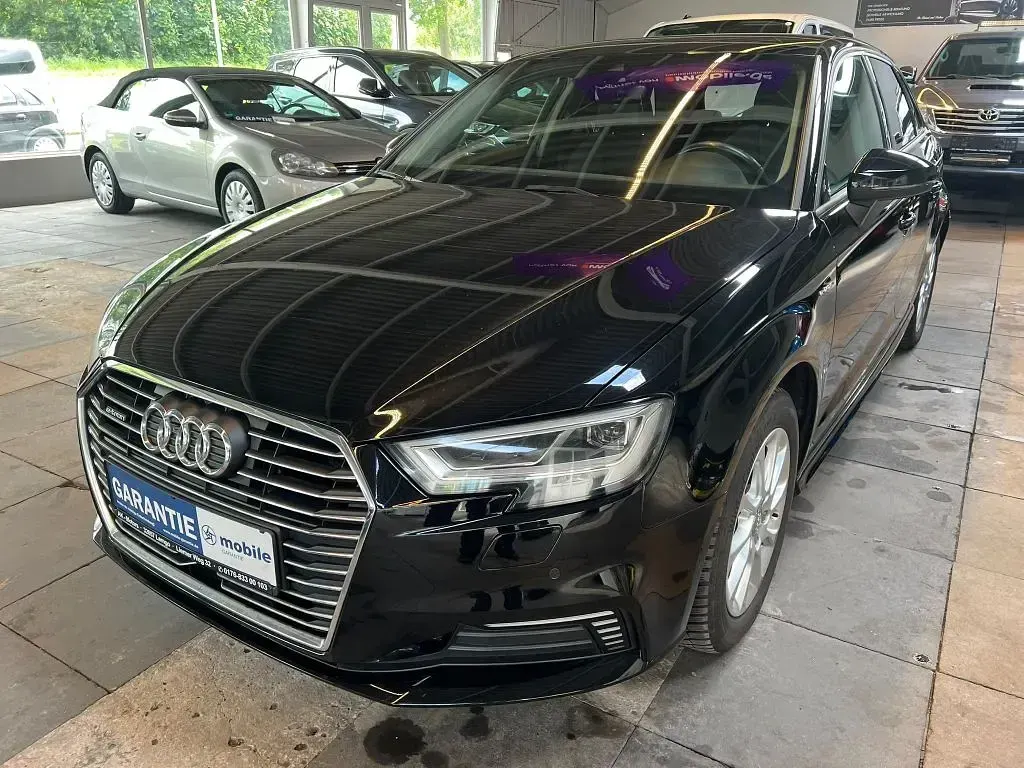 Gebraucht Audi A3 Sport 150 PS (110 kW) 2017 Limousine