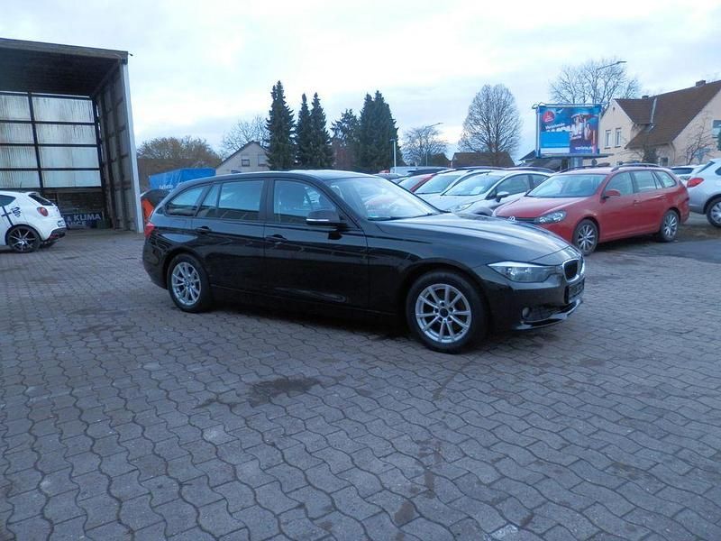Gebraucht BMW 320 184 PS (135 kW) 2014 Schwarz Kombi