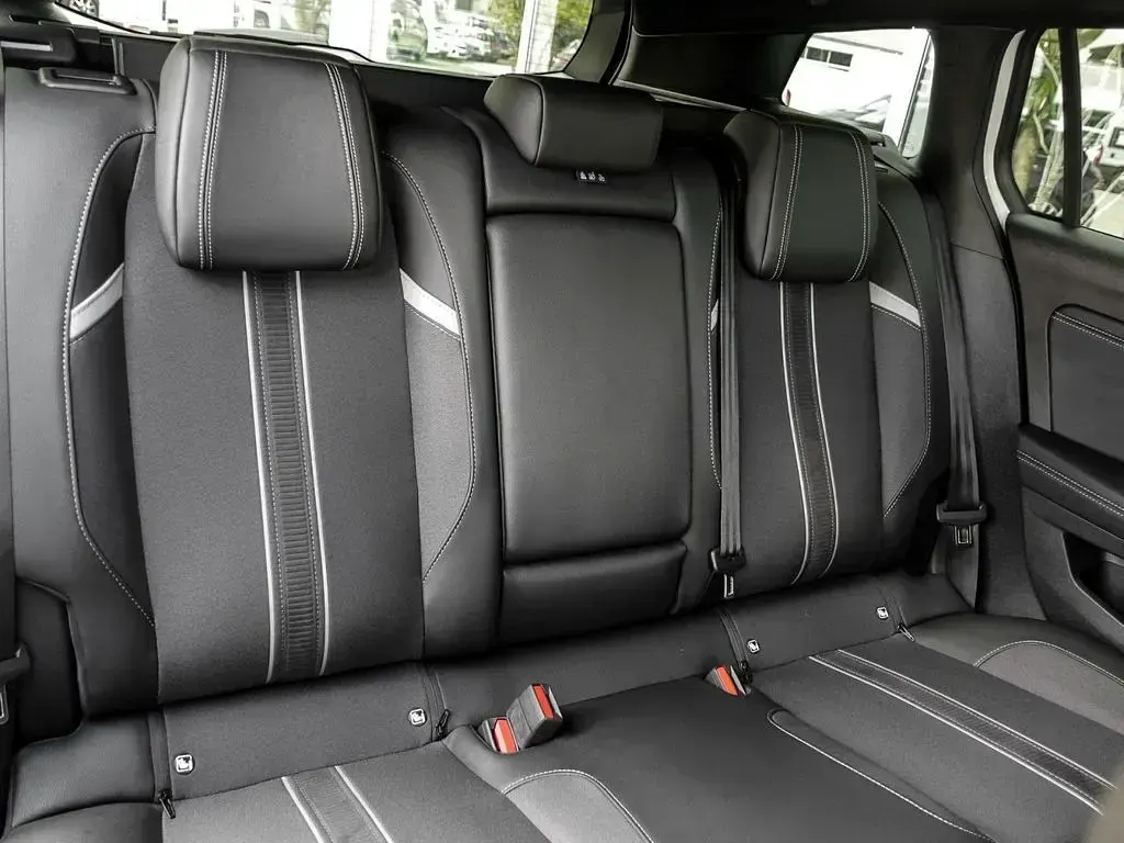 Gebraucht Opel Astra S 131 PS (96 kW) 2024 Jade weiss/arktis weiss Kombi