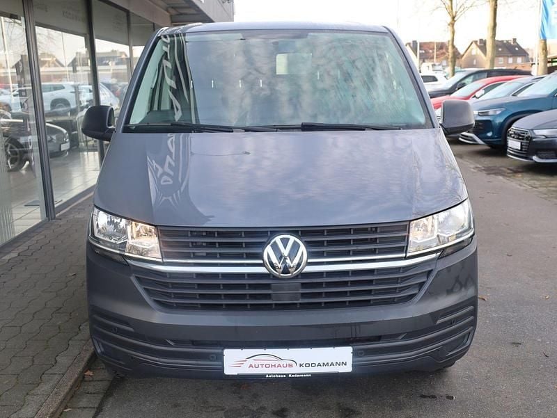 Gebraucht VW Transporter 110 PS (80 kW) 2021 Grau Van