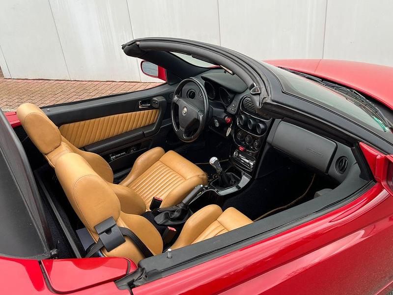 Gebraucht Alfa Romeo Spider 155 PS (114 kW) 1995 Rot Cabrio