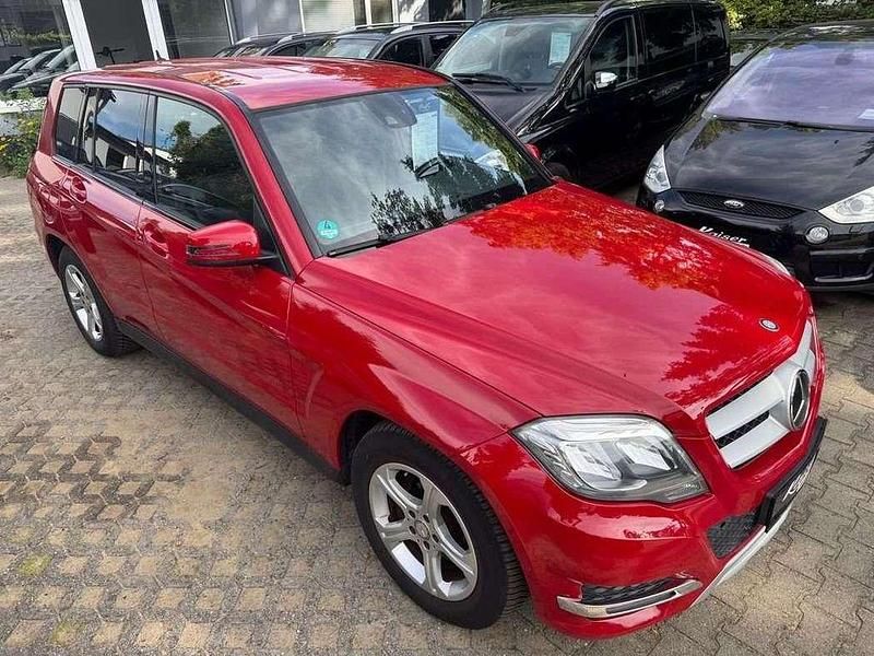Gebraucht Mercedes GLK250 Sport 204 PS (150 kW) 2013 Feueropal SUV