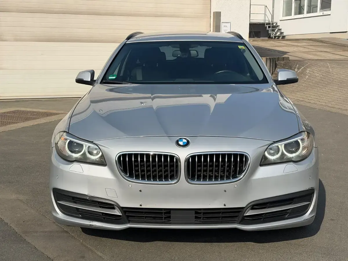 Käytetty BMW 525 Performance 218 HP (160 kW) 2015 Hopea Farmari