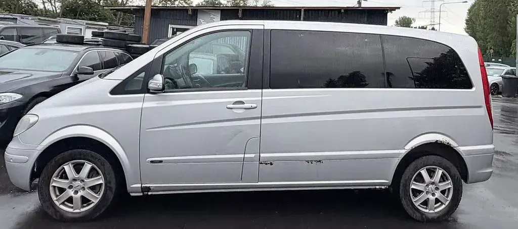 Gebraucht Mercedes Viano 150 PS (110 kW) 2008 Silber Van / Kleinbus