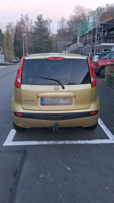 Gebraucht Nissan Note 88 PS (64 kW) 2006 Gold Kleinwagen