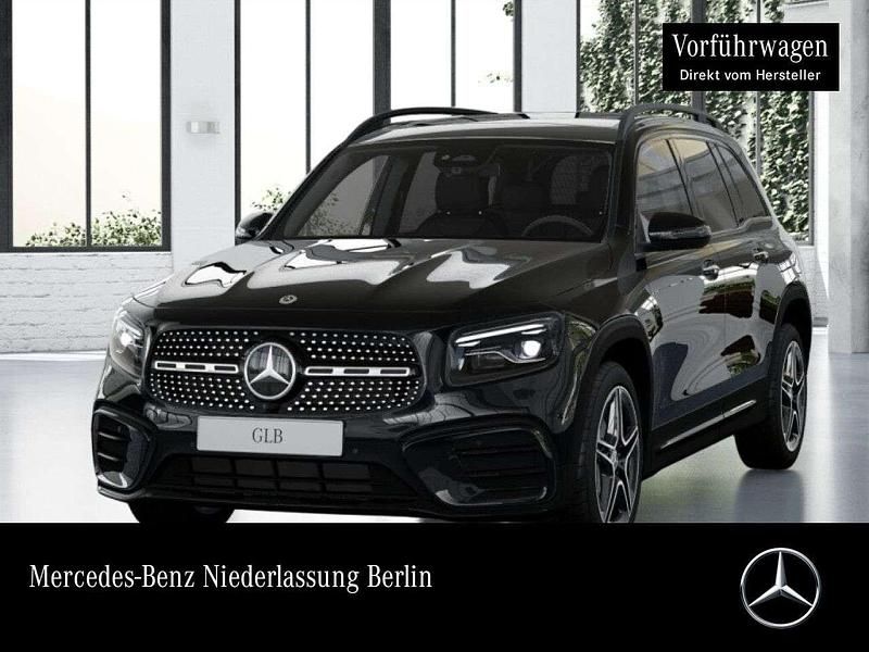 Kosmosschwarz Gebraucht 2025 Mercedes GLB200 AMG SUV | 51.599 € (Teuer) - Bild 1/4
