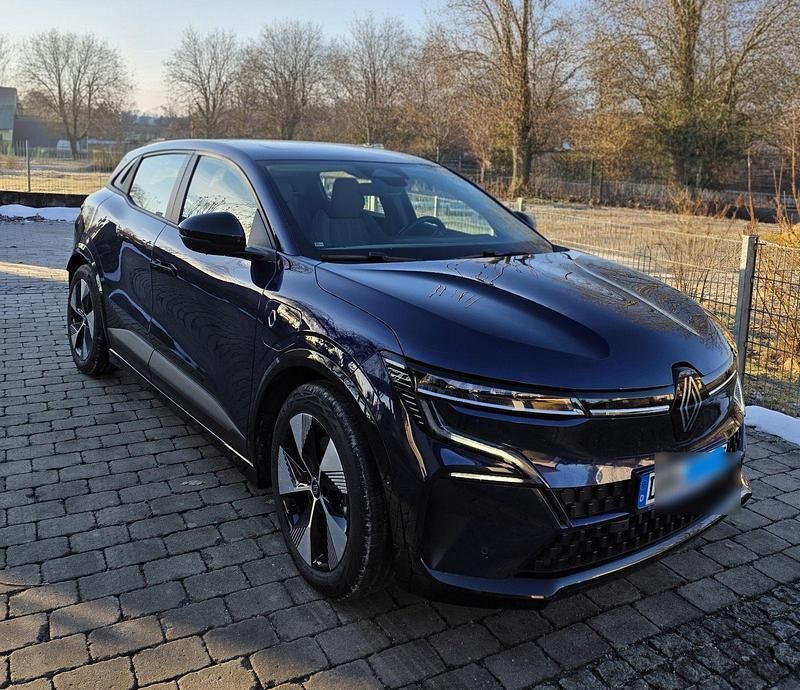 Gebraucht Renault Megane E-Tech Evolution 161 kW (220 PS) 2022 Blau Coupé