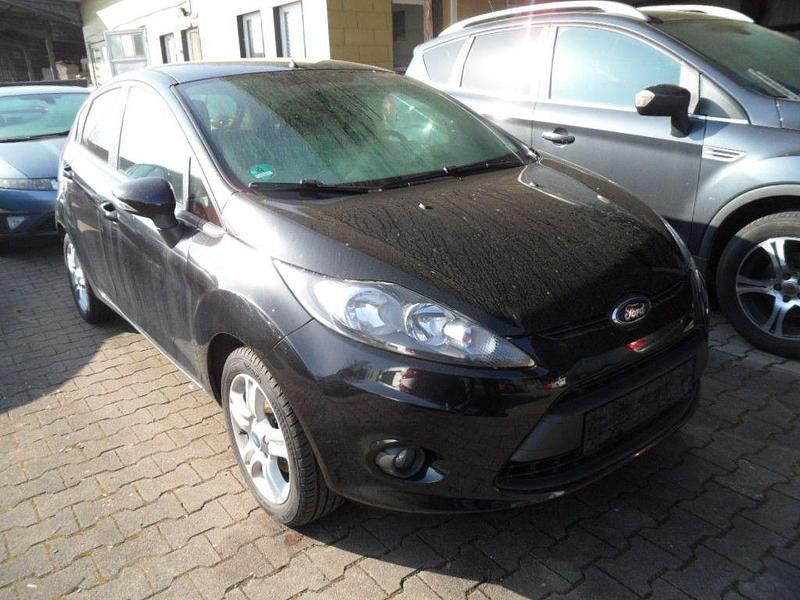 Gebraucht Ford Fiesta 82 PS (60 kW) 2010 Schwarz Kleinwagen