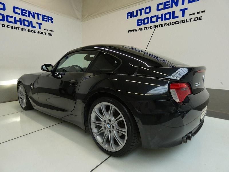 Gebraucht BMW Z4 Sport Line 265 PS (194 kW) 2006 Black sapphire metallic Coupé
