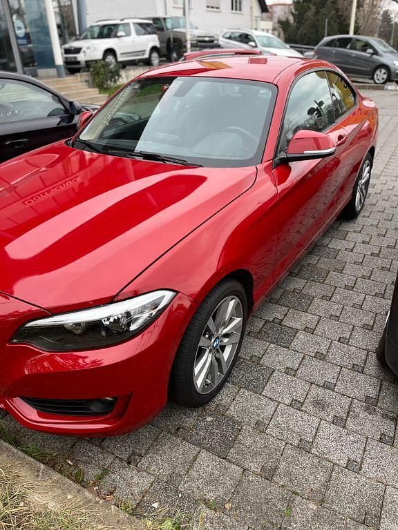 Gebraucht BMW 220 190 PS (139 kW) 2016 Rot Coupé
