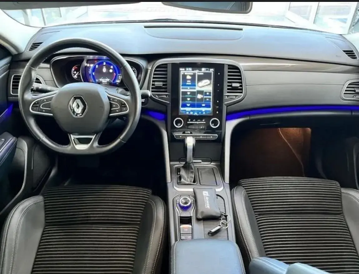 Second-hand Renault Talisman 130 CP (95 kW) 2016 Argintiu Break