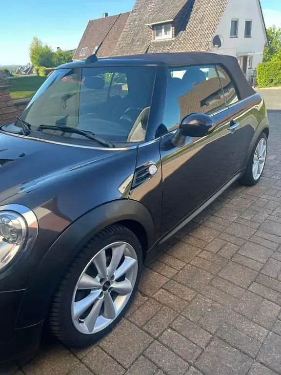 Used Mini Cooper Cabriolet Chili 122 HP (89 kW) 2013 Brown Cabriolet