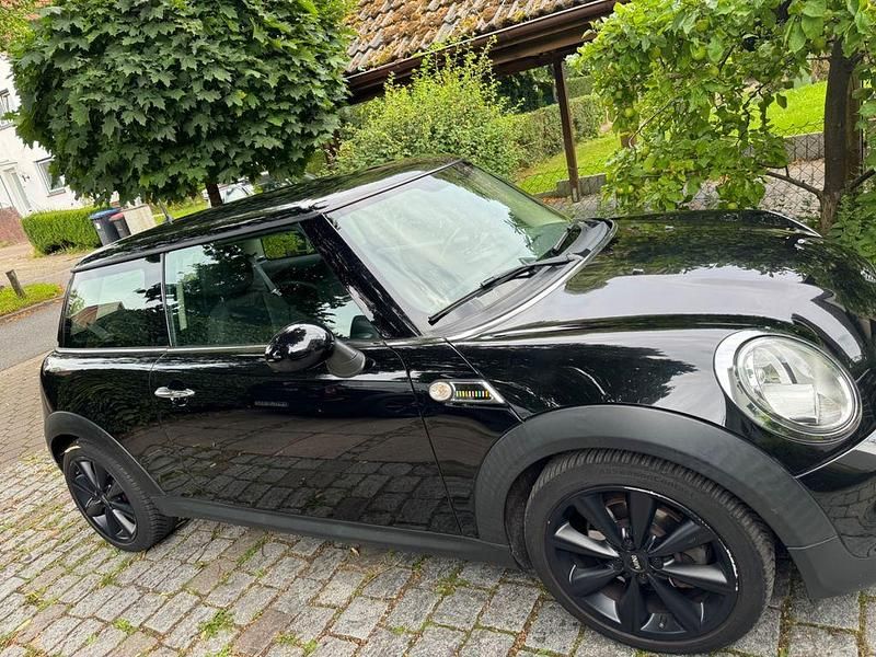 Gebraucht Mini ONE Brick Lane 75 PS (55 kW) 2013 Schwarz Kleinwagen