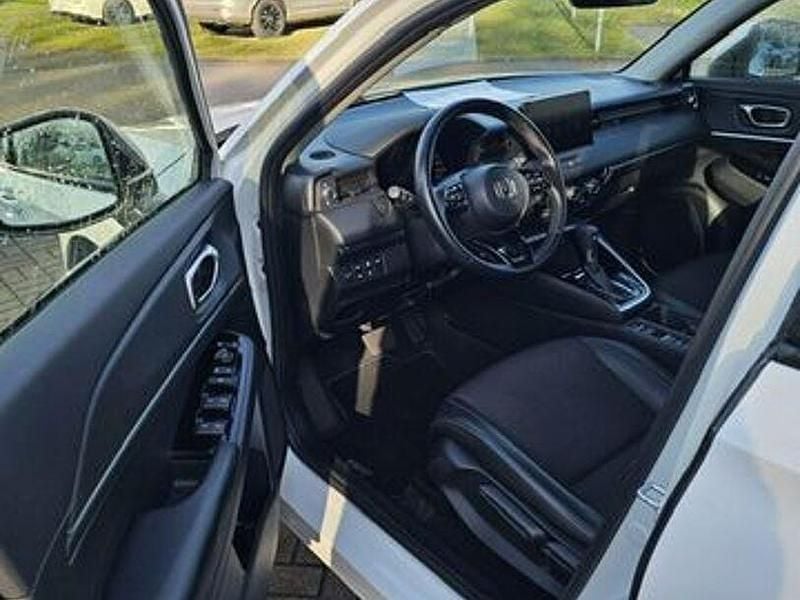Gebraucht Honda HR-V Advance 107 PS (78 kW) 2023 Platinum white pearl SUV
