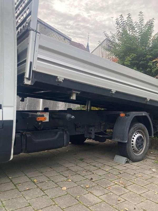 Gebraucht Iveco Daily 160 PS (117 kW) 2023 Weiß