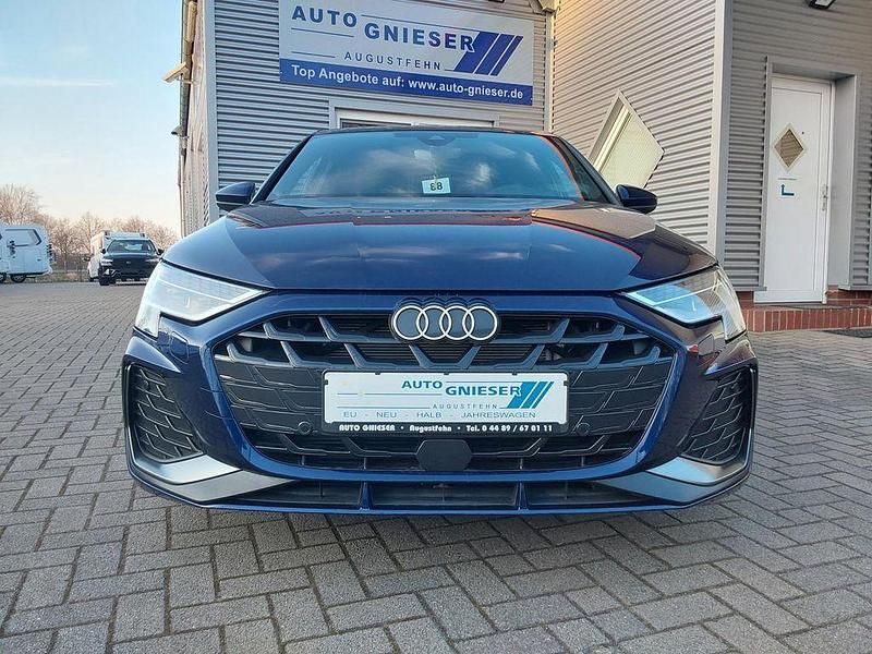 Gebraucht Audi A3 S-Line 150 PS (110 kW) 2024 Navarrablau Limousine