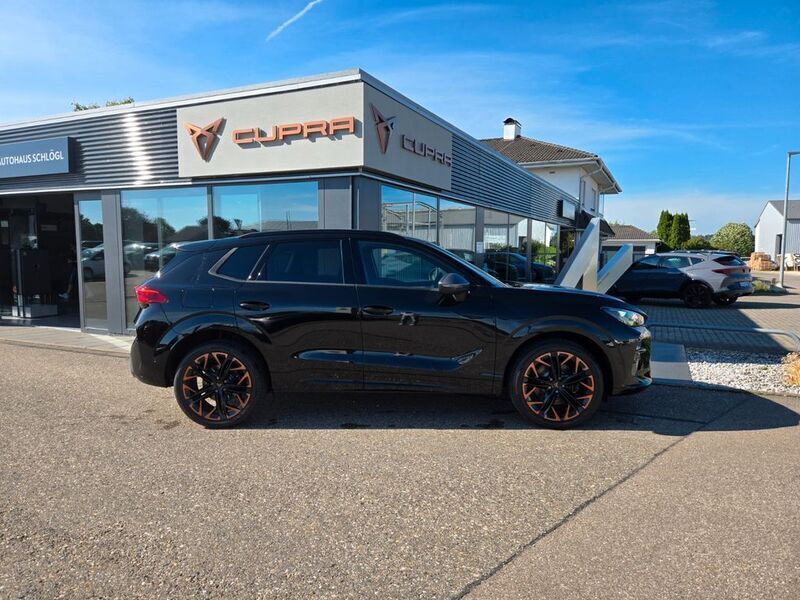Neu Cupra Terramar VZ 177 PS (130 kW) 2025 Schwarz SUV