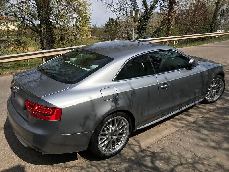 Gebraucht Audi S5 Cabriolet 354 PS (260 kW) 2010 Grau Coupé
