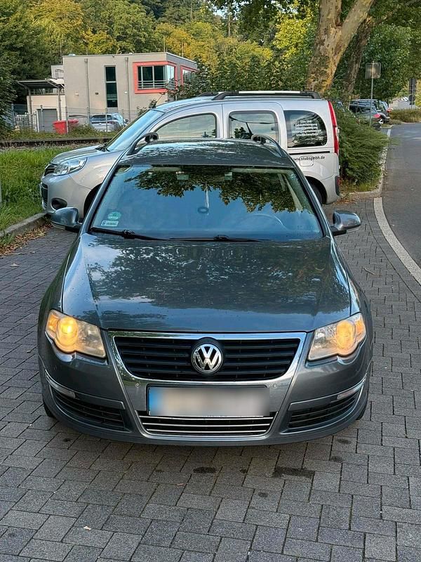 Gebraucht 2008 VW Passat Kombi | 2.850 € (Teuer) - Bild 1/4