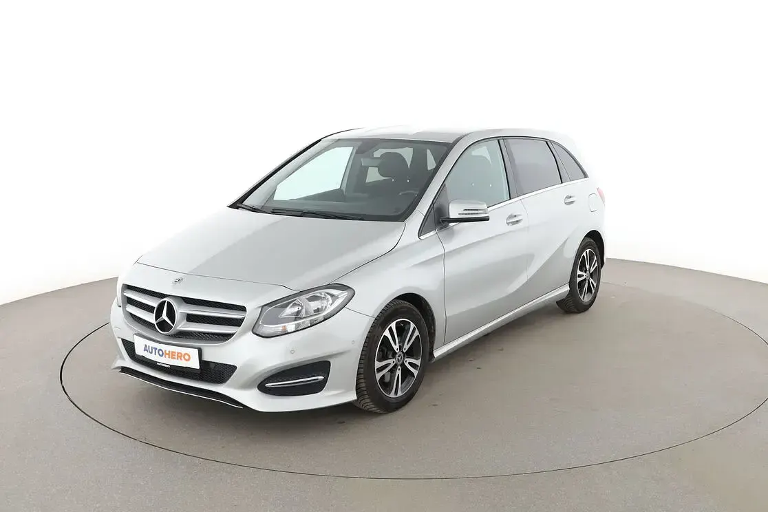 Gebraucht Mercedes B180 Style 122 PS (89 kW) 2018 Kleinwagen
