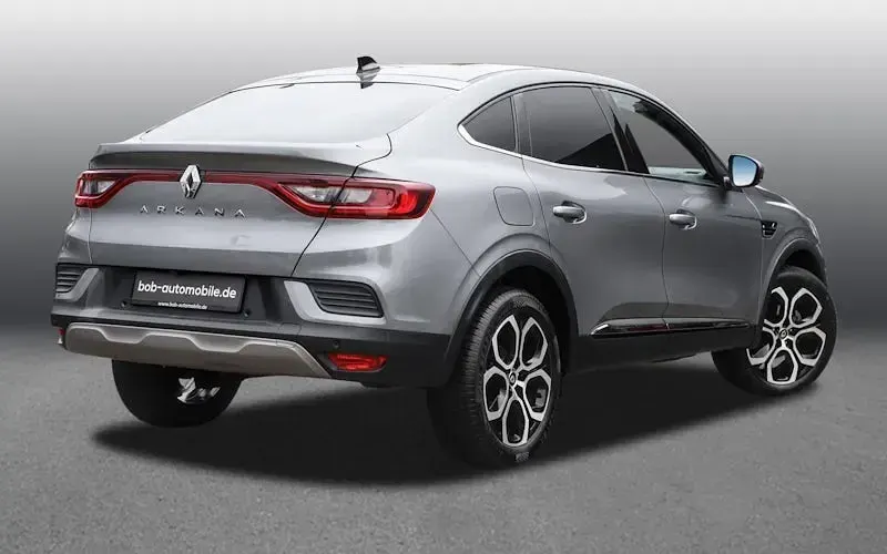 Gebraucht Renault Arkana Intens 140 PS (102 kW) 2022 Grau SUV