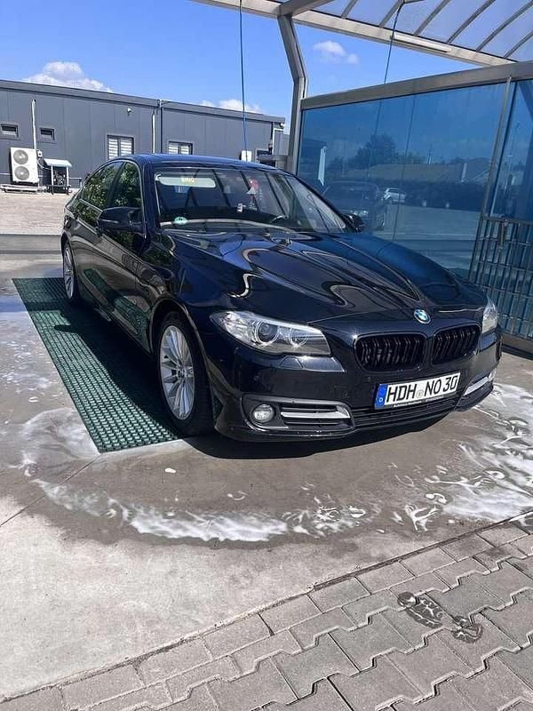 Gebraucht BMW 525 218 PS (160 kW) 2015 Limousine