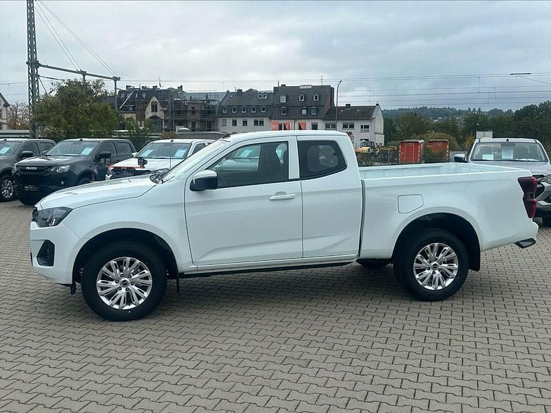 Neu Isuzu D-Max 163 PS (119 kW) 2025 Weiß Pickup