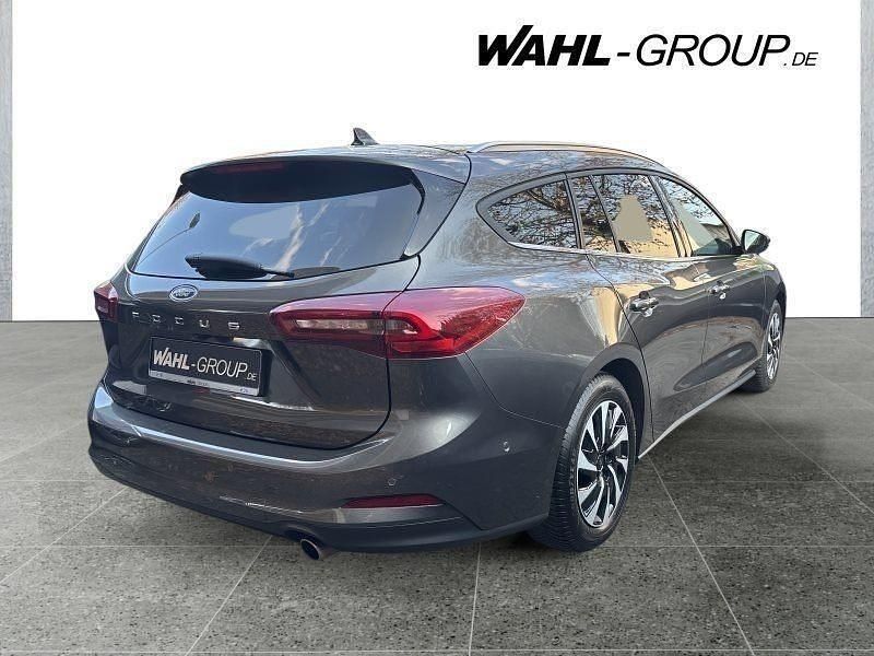 Gebraucht Ford Focus Titanium 116 PS (85 kW) 2024 Grau Limousine