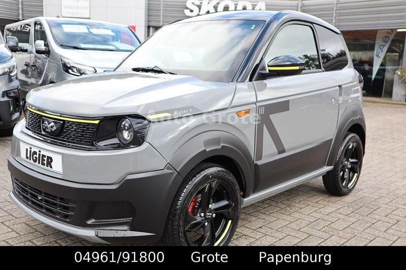 Neu Ligier Myli 11 kW (16 PS) 2025 Grau Kleinwagen