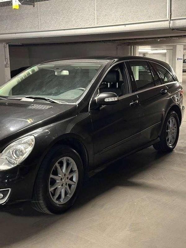 Gebraucht Mercedes R280 Edition 190 PS (139 kW) 2007 Schwarz Van / Kleinbus