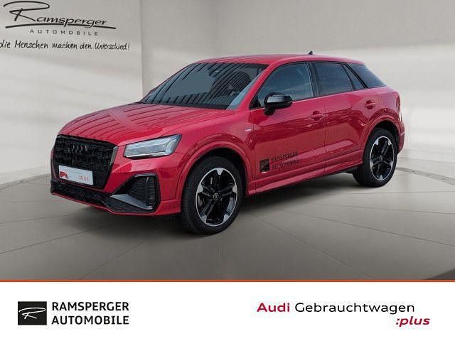 Gebraucht Audi Q2 S-Line 150 PS (110 kW) 2024 Rot (progressivrot metallic) SUV
